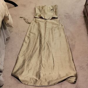 Watters & Watters Celery Green Silk Two Piece Lace Up Back Halter Skirt Set